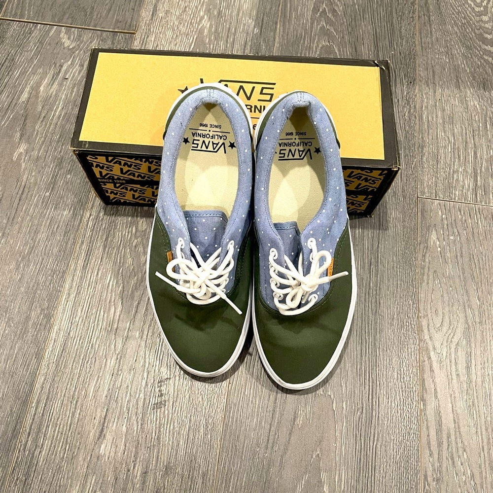 Vans low top polka. Super rare